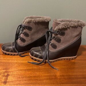 Ugg heeled boots